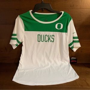NWT Nike Oregon Ducks fitted tee